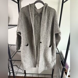 Uniqlo Light Heather Gray Wool Knit Piece